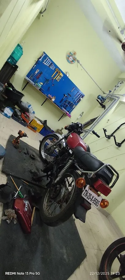 Biker's Garage
