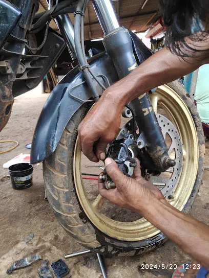 Biswas garage
