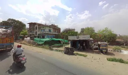 Bodybuilder Sharma Garage