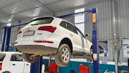 Bosch Car Service -Reha Autotech-Best Car Repair,Car Wash,PPF,Car Detailing Spa,Accidental Cashless Car Repair in Zirakpur