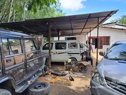 Bumoni's workshop