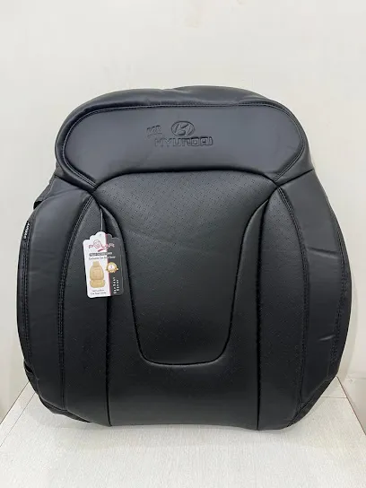 Car accessories show room