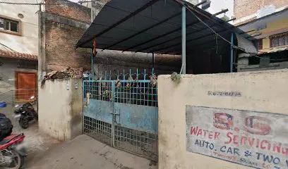 Car service and mechanism