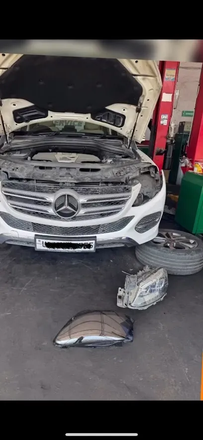 Castrol auto service-Anmol Automobiles -Car Repair Workshop |Luxury Car Repair |Best Car Repair in Karnal