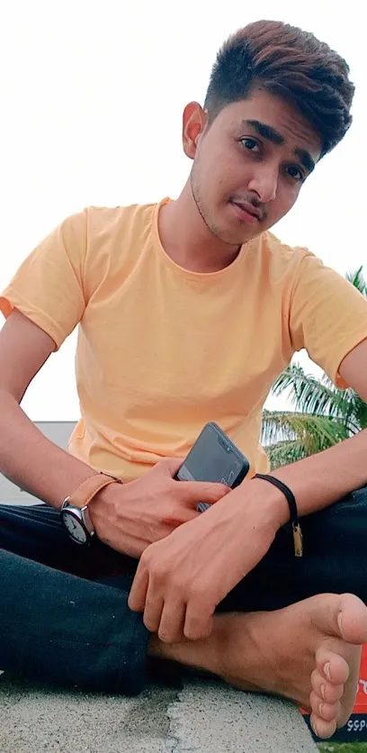 Chamunda Auto Gerej