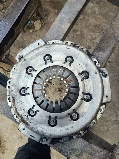 Dangian motor garrage