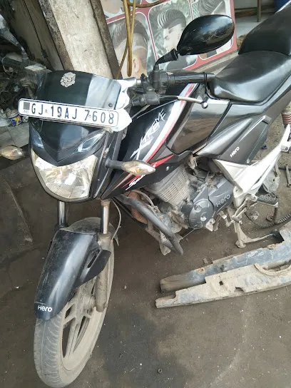 Deepak Auto garage
