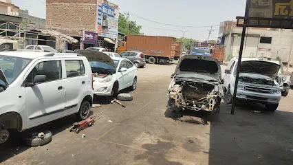Delhi motor garage