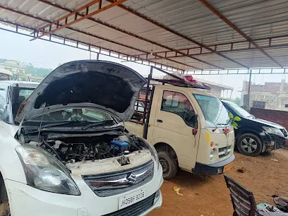 Dynamic motors multi car workshop