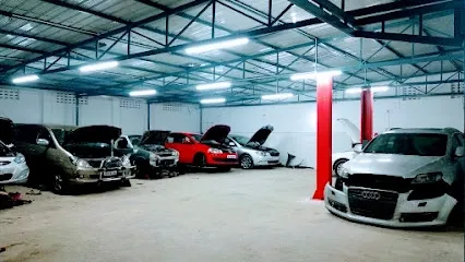 Engineer's Auto Garage