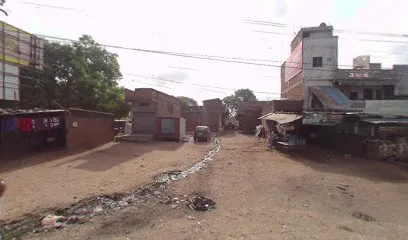 Famous auto garage and oil center
