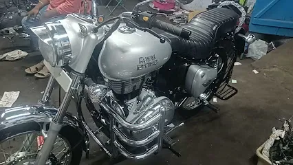Friends auto Sivakasi (Royal Enfield bike service workshop)