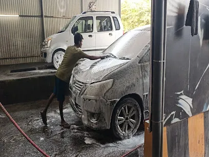 Garage car wash