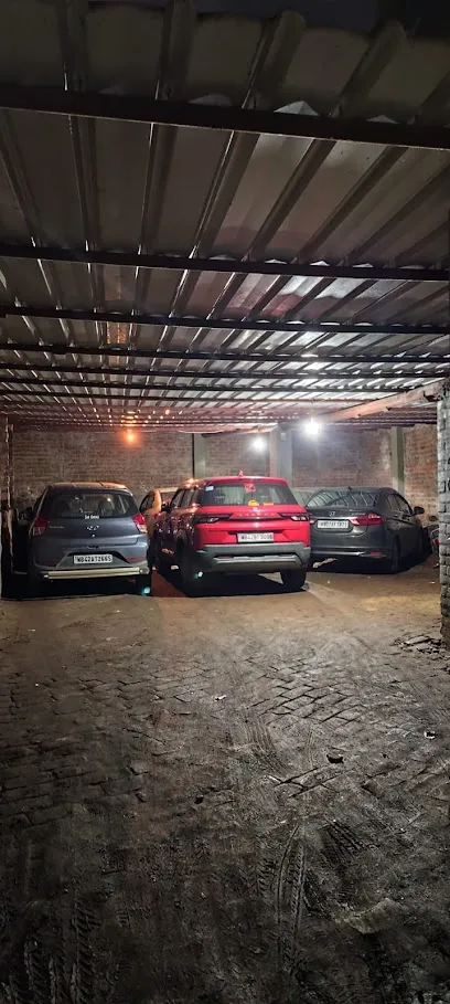 Garage (Parking )