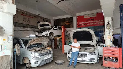 GoMechanic - Delhi Car Garage