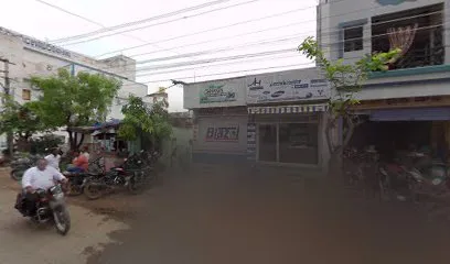 Hkgn 2 Wheeler Mechanic Garage