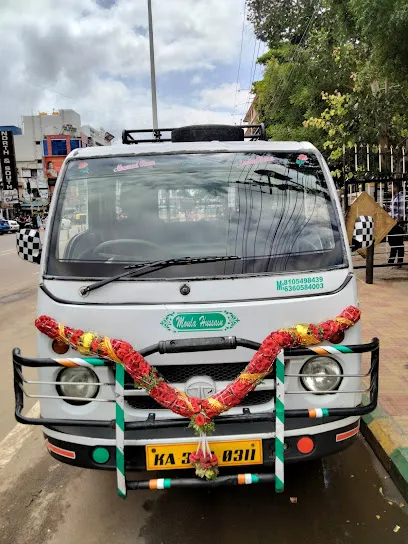 HKGN Mechanic 407 Garage and Tata Aec Magic Passenger's vehicleTravels