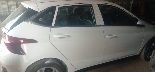 ICICI Lombard Network Garage Jabalpur, Madhya Pradesh (BOMBAY MOTORS STORES)