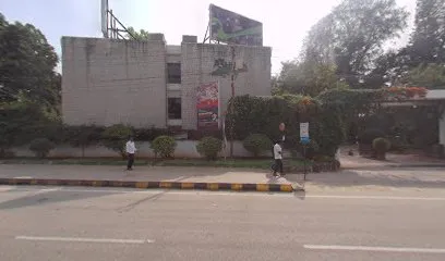 INDIAN CAR GARAGE HASEENA BHANU