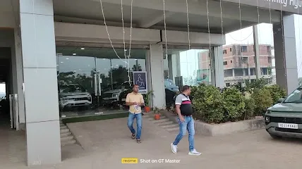 Infinity Hyundai