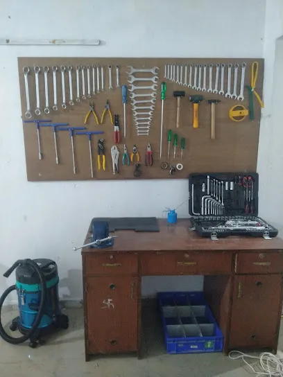 JAY SIDDHANATH AUTO GARJE