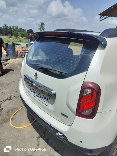 Krishna moter garage and car washing