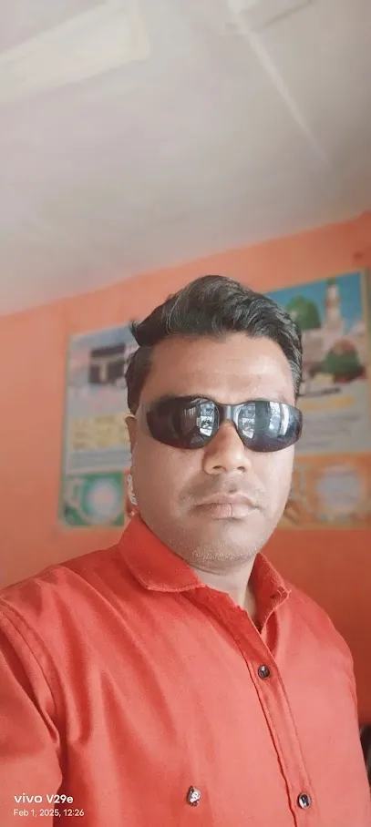 Lucky motar garej
