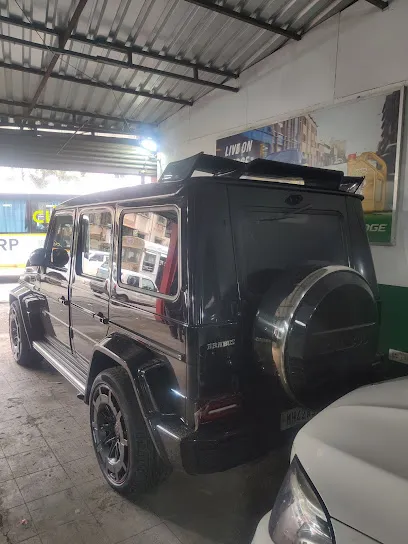 Luxe Garage Kolhapur