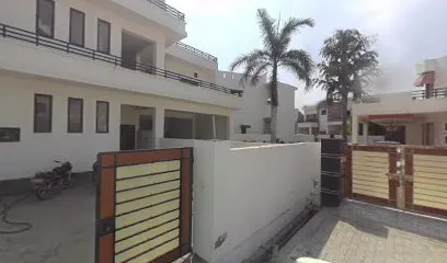Mahindra Brar Auto Wheels - SUV & Commercial Vehicle Showroom
