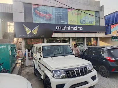 Mahindra Dewan Fourwheel