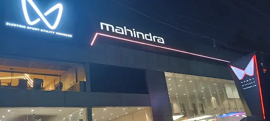 Mahindra J.S.Grover Autos - SUV & Commercial Vehicle Showroom