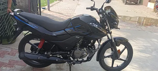 Mahindra & Mahindra Show Room Shrijee Motocorp llp Patan