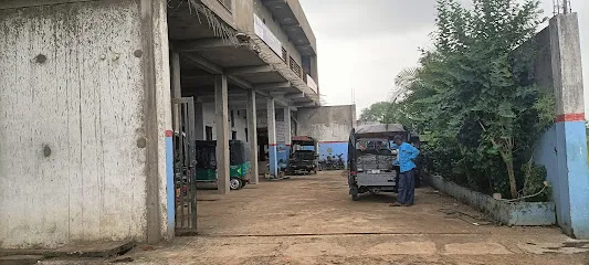 Mahindra Mitra Technician-Gurudeo Auto Repairing
