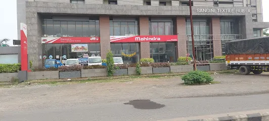 Mahindra SCV Showroom : President Automobiles