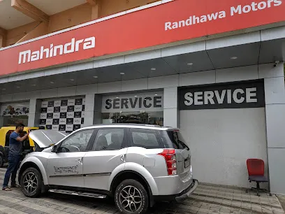 Mahindra Service Randhawa Motors Dombivli Workshop