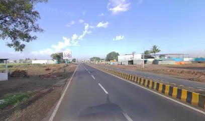 Mahindra showroom sangamner