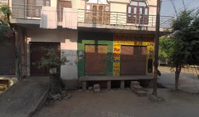 MAINPURI OIL CARE STORE (CASTROL OIL)