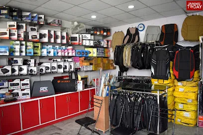 Makhan seat cover STUDDS , Steelbird & VEGA HELMET'S BULLET Assesories