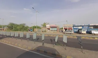 मुख्तियार मिस्त्री गैरेज