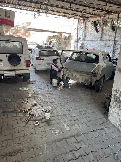 Mani Romana Moter garage