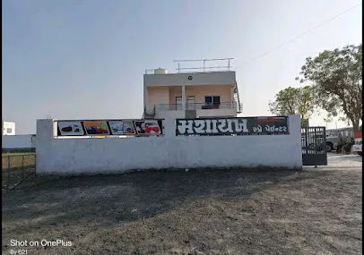 Mashayakh Spray Painter & Denting And Painting
