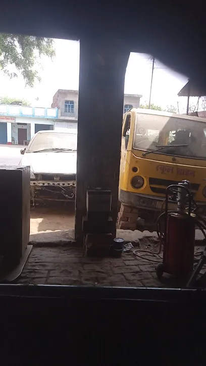 MAURYA Motar Garage