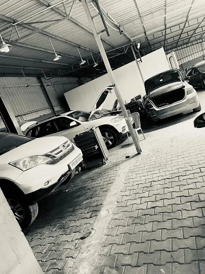 MIRAI GARAGE
