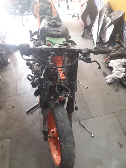 Mona bike poite In Amritsar