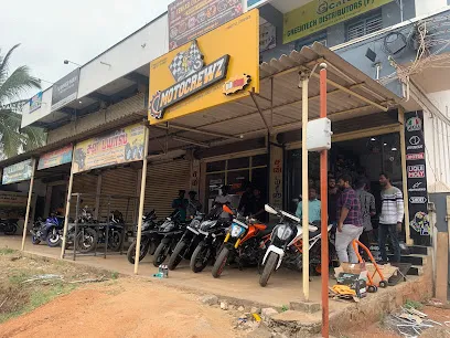 Motocrewz Pitstop