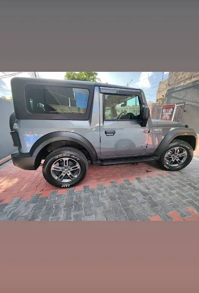 MOTOHEAD CAR DETAILING GARAGE