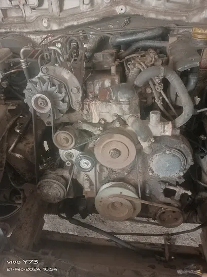 Multi car mechanic workshop kandaneri