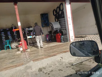 Naseer tyre