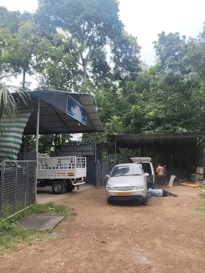 NEW GARAGE AUTOMOBILE WORKSHOP