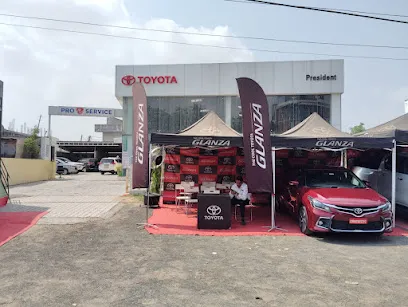 P T AUTOCARS Toyota